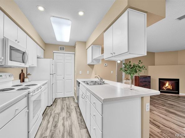 8065 W Eastman Place 6102, Denver CO 80227