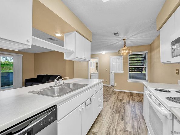 8065 W Eastman Place 6102, Denver CO 80227