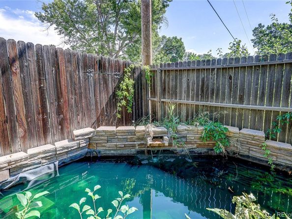 3304 S Valentia Court, Denver CO 80231