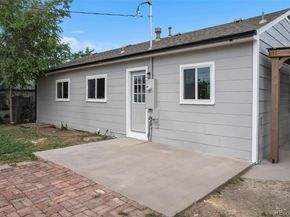 2735 S Dahlia Street, Denver CO 80222