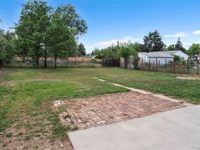 2735 S Dahlia Street, Denver CO 80222
