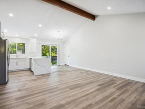 10864 W Alamo Place, Littleton CO 80127