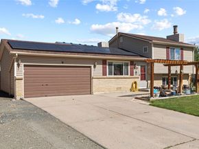 10429 Owens Circle, Broomfield CO 80021