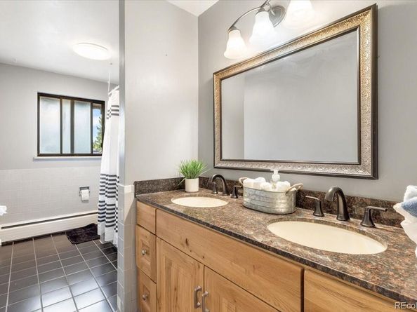 591 Nome Street, Aurora CO 80010