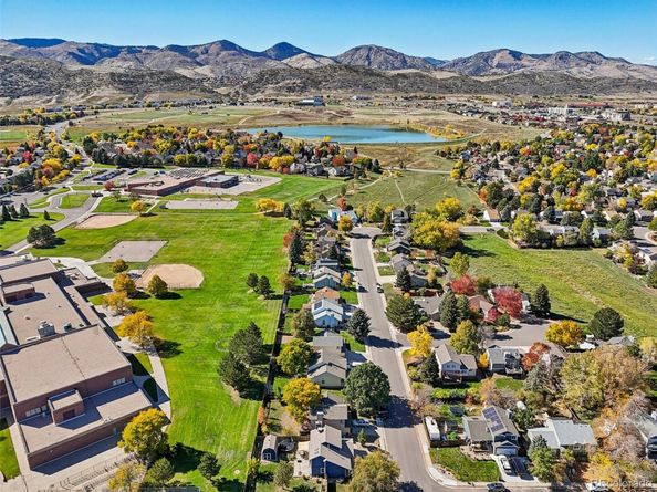 11816 W Maplewood Avenue, Littleton CO 80127