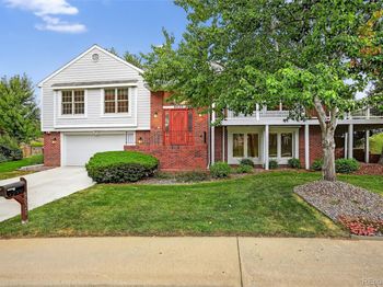 8020 S Oneida Court