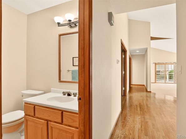 8020 S Oneida Court, Centennial CO 80112