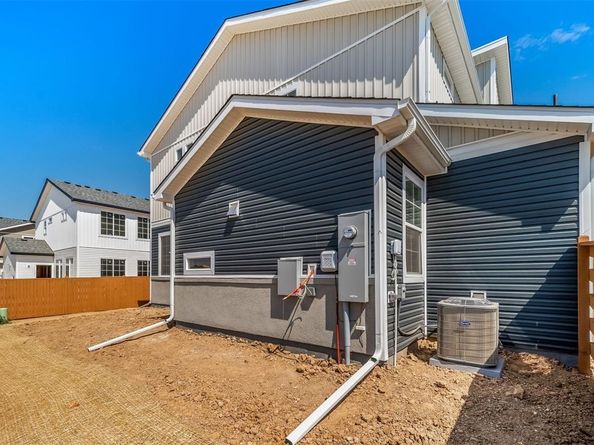 10154 Salem Court, Commerce City CO 80022