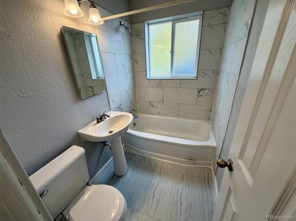 1450 Elmira Street, Aurora CO 80010