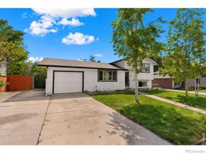 927 E 4th Avenue, Longmont CO 80504