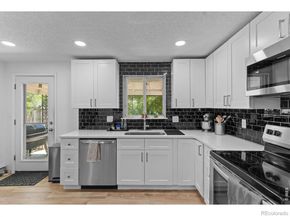927 E 4th Avenue, Longmont CO 80504