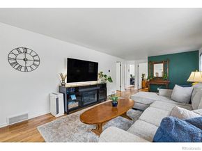 757 Lashley Street, Longmont CO 80504