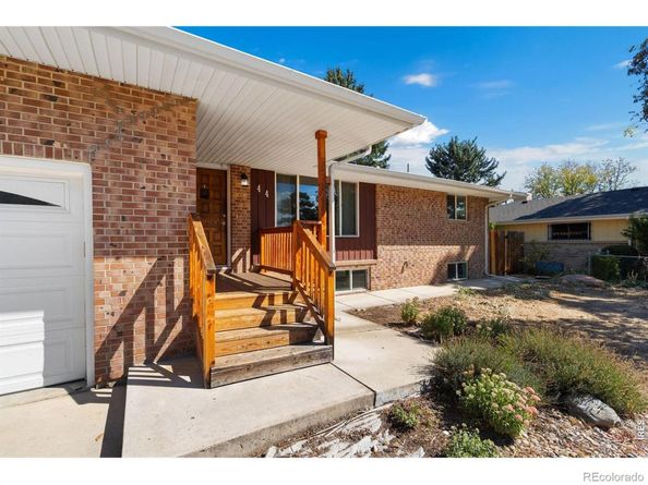 44 Dartmouth Circle, Longmont CO 80503