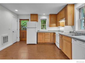 320 Pearl Street, Boulder CO 80302