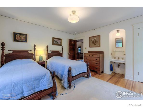 604 Mapleton Avenue, Boulder CO 80304