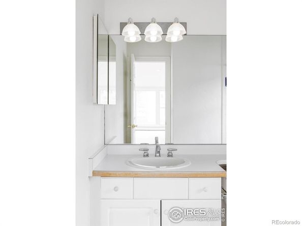 910 Kalmia Avenue, Boulder CO 80304