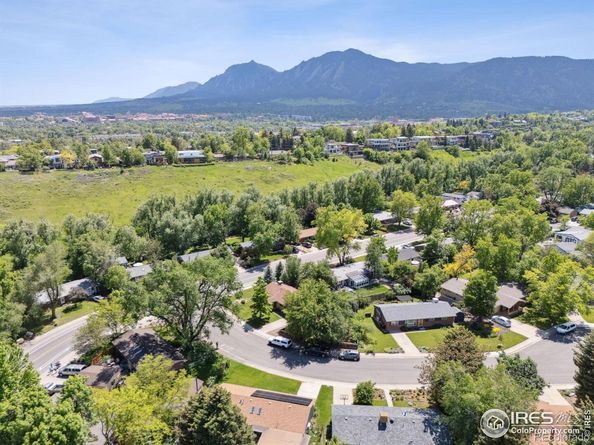 2901 Lorraine Court, Boulder CO 80304