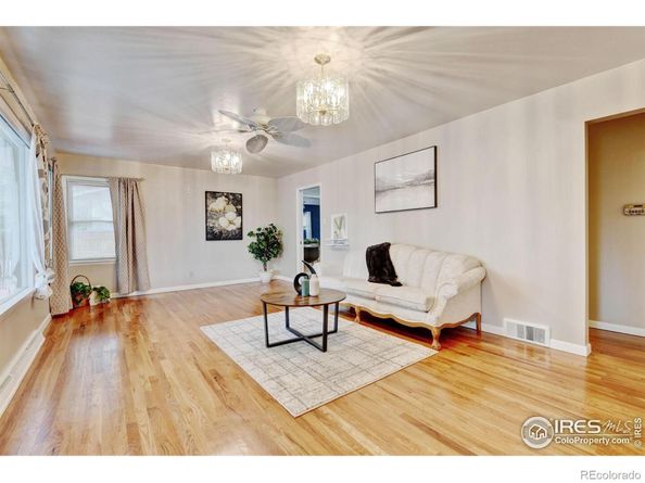 1514 Collyer Street, Longmont CO 80501