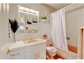 1514 Collyer Street, Longmont CO 80501