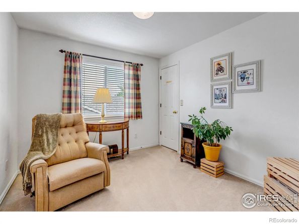 2127 Astoria Lane, Longmont CO 80504
