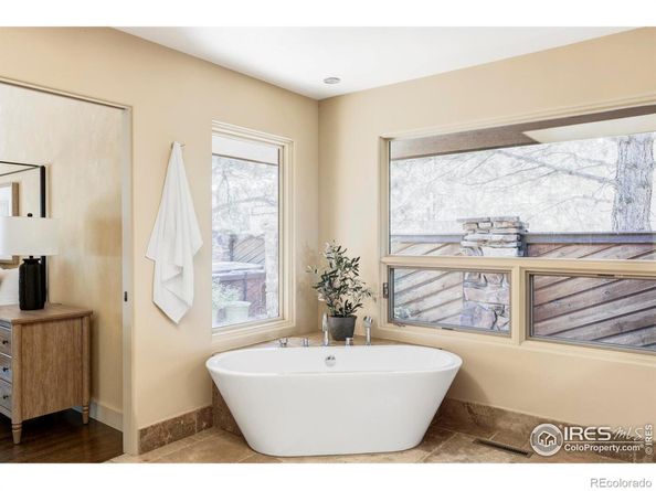 2848 S Lakeridge Trail, Boulder CO 80302