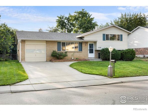 1328 S Terry Street, Longmont CO 80501