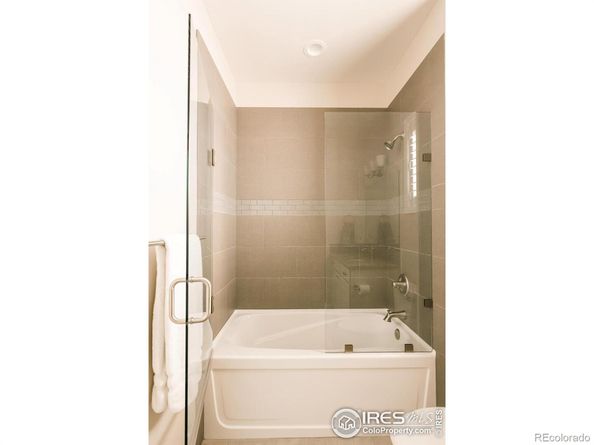 4993 Clubhouse Court, Boulder CO 80301