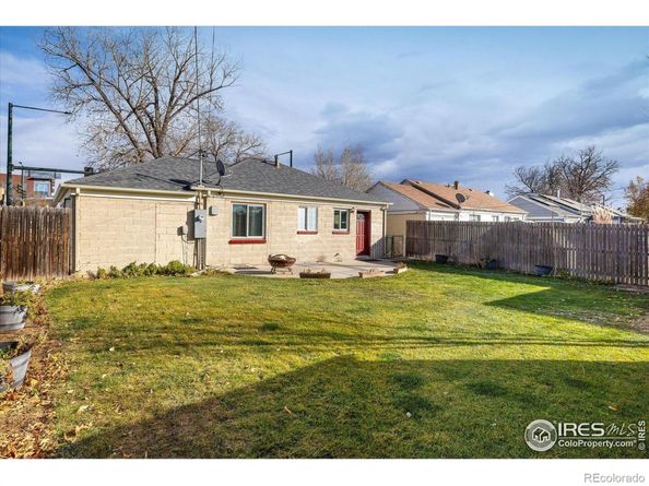 2885 Quebec Street, Denver CO 80207