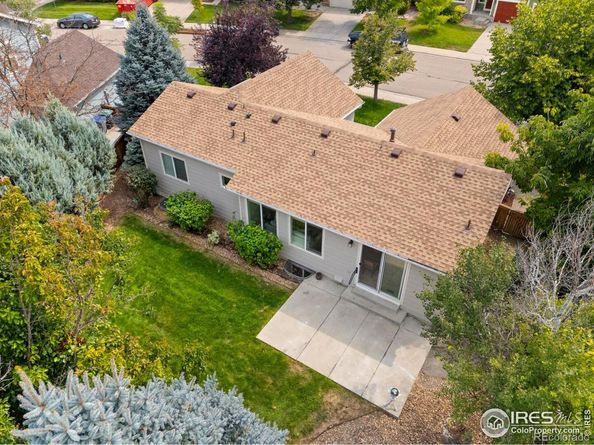 742 Picket Lane, Longmont CO 80504