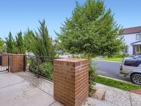 6757 Warren Drive, Denver CO 80221