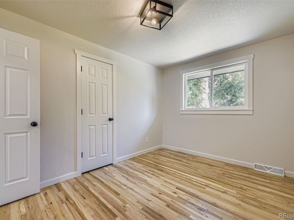 3722 S Green Court, Englewood CO 80110