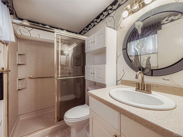 11902 E Maple Avenue, Aurora CO 80012