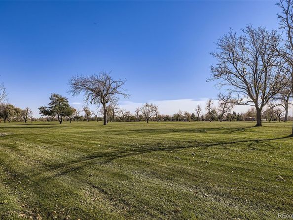 11902 E Maple Avenue, Aurora CO 80012