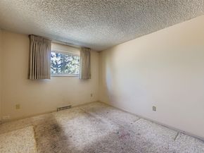 11902 E Maple Avenue, Aurora CO 80012
