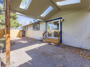 11902 E Maple Avenue, Aurora CO 80012