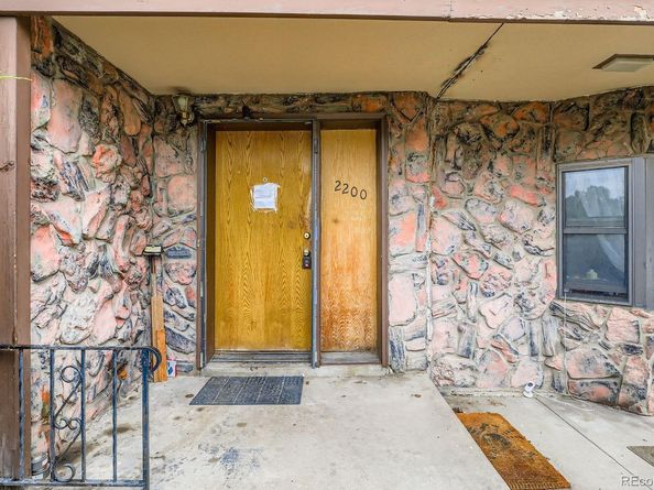 2200 Poplar Street, Denver CO 80207