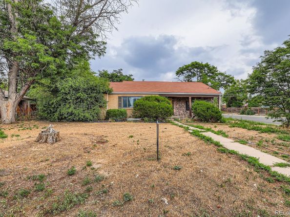 2200 Poplar Street, Denver CO 80207