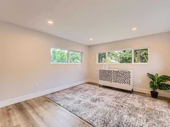 1640 Iola Street, Aurora CO 80010