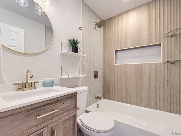 1640 Iola Street, Aurora CO 80010