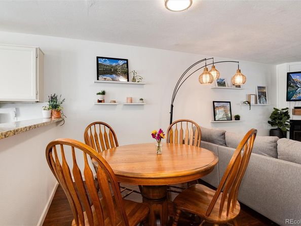 9661 W Chatfield Avenue B, Littleton CO 80128