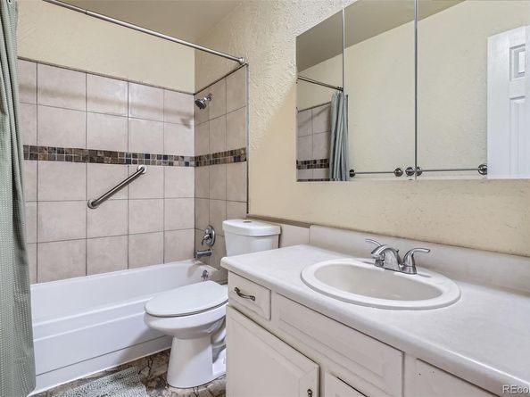 2853 S Xanadu Way, Aurora CO 80014