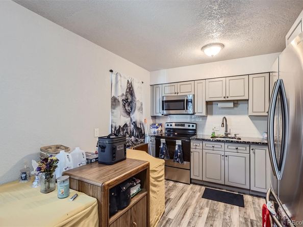 940 S Peoria Street, Aurora CO 80012
