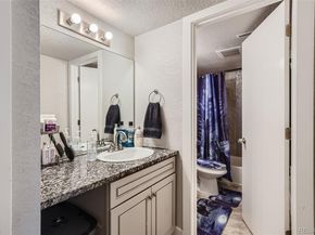 940 S Peoria Street, Aurora CO 80012