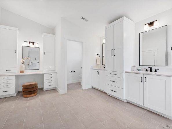 1035 N Leyden Street, Denver CO 80220