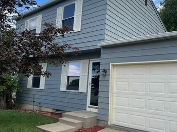 10050 Holland Court