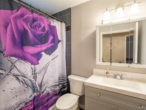 10050 Holland Court, Broomfield CO 80021