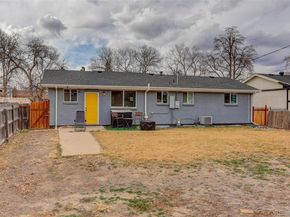 3222 Blackhawk Circle, Aurora CO 80011