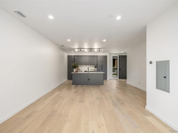 1601 Park Avenue 215, Denver CO 80218