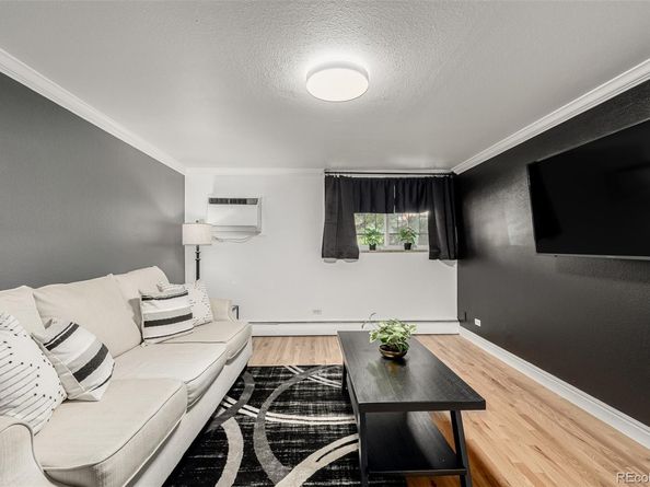 1390 N Emerson Street 101, Denver CO 80218