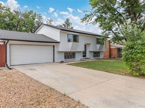 1239 Dearborn Street, Aurora CO 80011